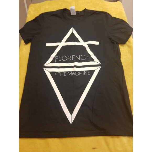 Florence and the Machine How Beautiful Tour T-Shirt 2016 Size Small - Picture 2 of 8